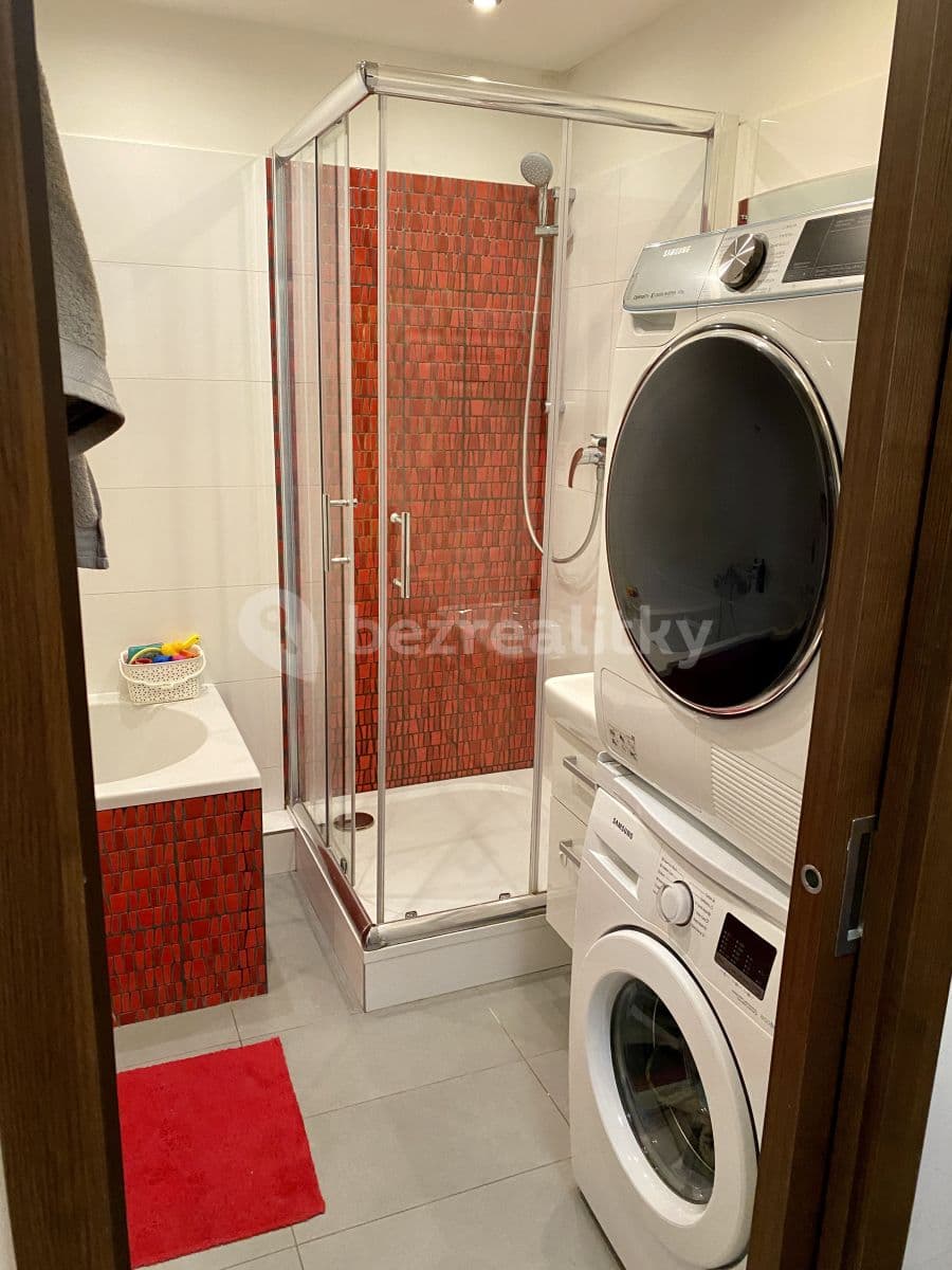 2 bedroom with open-plan kitchen flat to rent, 65 m², Branky, Ostopovice, Jihomoravský Region 2 bedroom with open-plan kitchen flat to rent, 65 m², Branky, Ostopovice, Jihomoravský Region