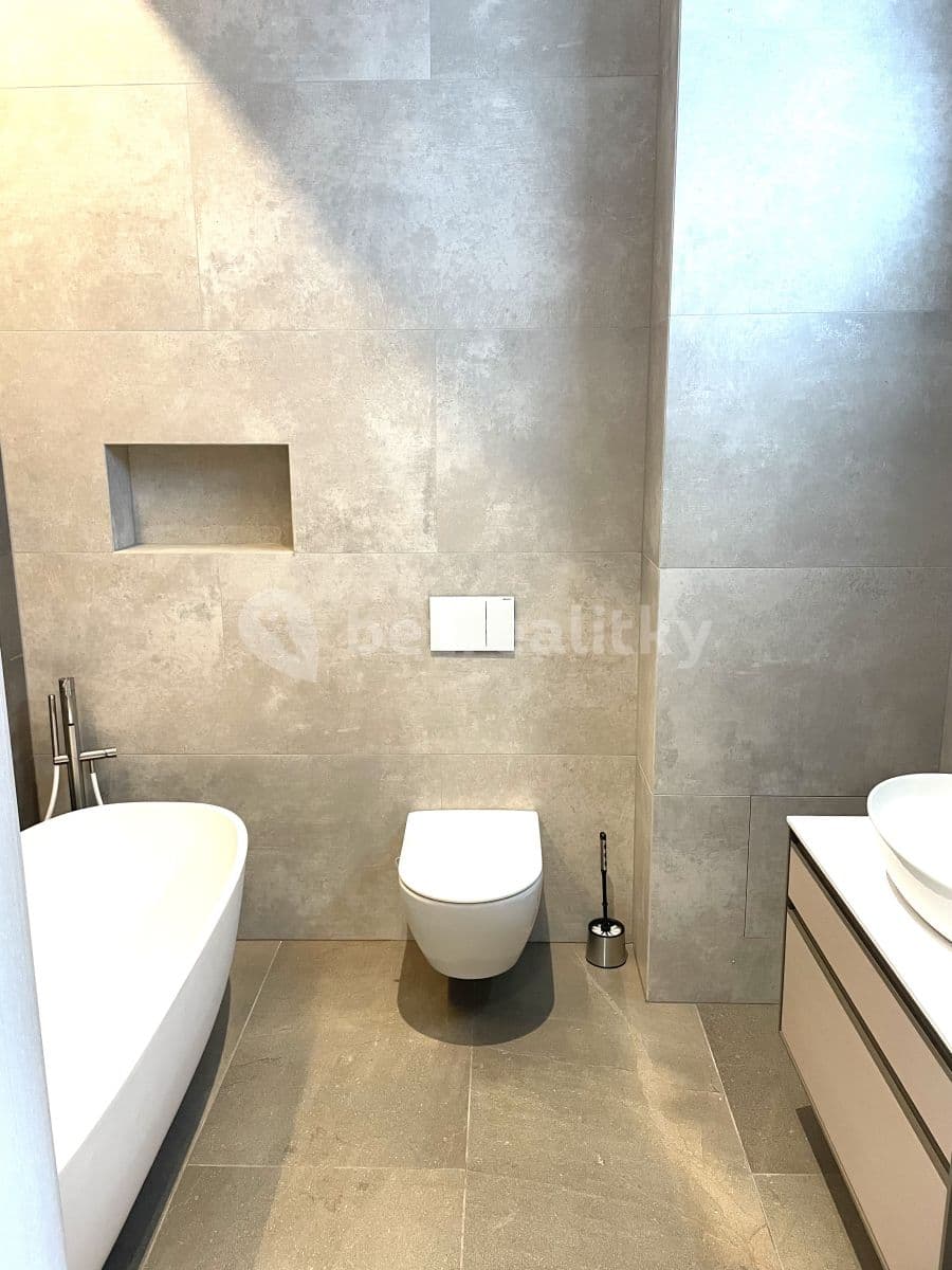 2 bedroom with open-plan kitchen flat to rent, 145 m², Sanderova, Prague, Prague 2 bedroom with open-plan kitchen flat to rent, 145 m², Sanderova, Prague, Prague