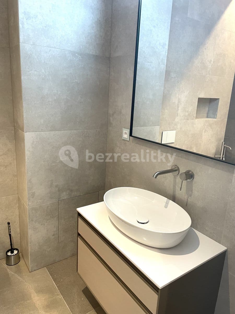 2 bedroom with open-plan kitchen flat to rent, 145 m², Sanderova, Prague, Prague 2 bedroom with open-plan kitchen flat to rent, 145 m², Sanderova, Prague, Prague
