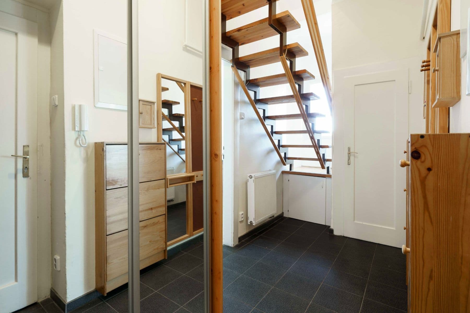 3 bedroom with open-plan kitchen flat for sale, 108 m², Na Farkáně Ⅲ, Prague, Prague 3 bedroom with open-plan kitchen flat for sale, 108 m², Na Farkáně Ⅲ, Prague, Prague