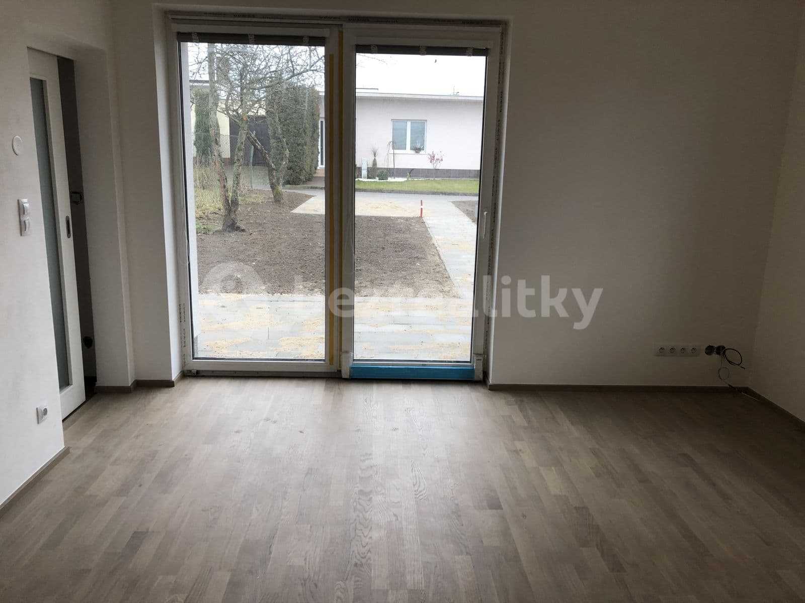 1 bedroom with open-plan kitchen flat to rent, 44 m², Nová, Jihlava, Vysočina Region 1 bedroom with open-plan kitchen flat to rent, 44 m², Nová, Jihlava, Vysočina Region