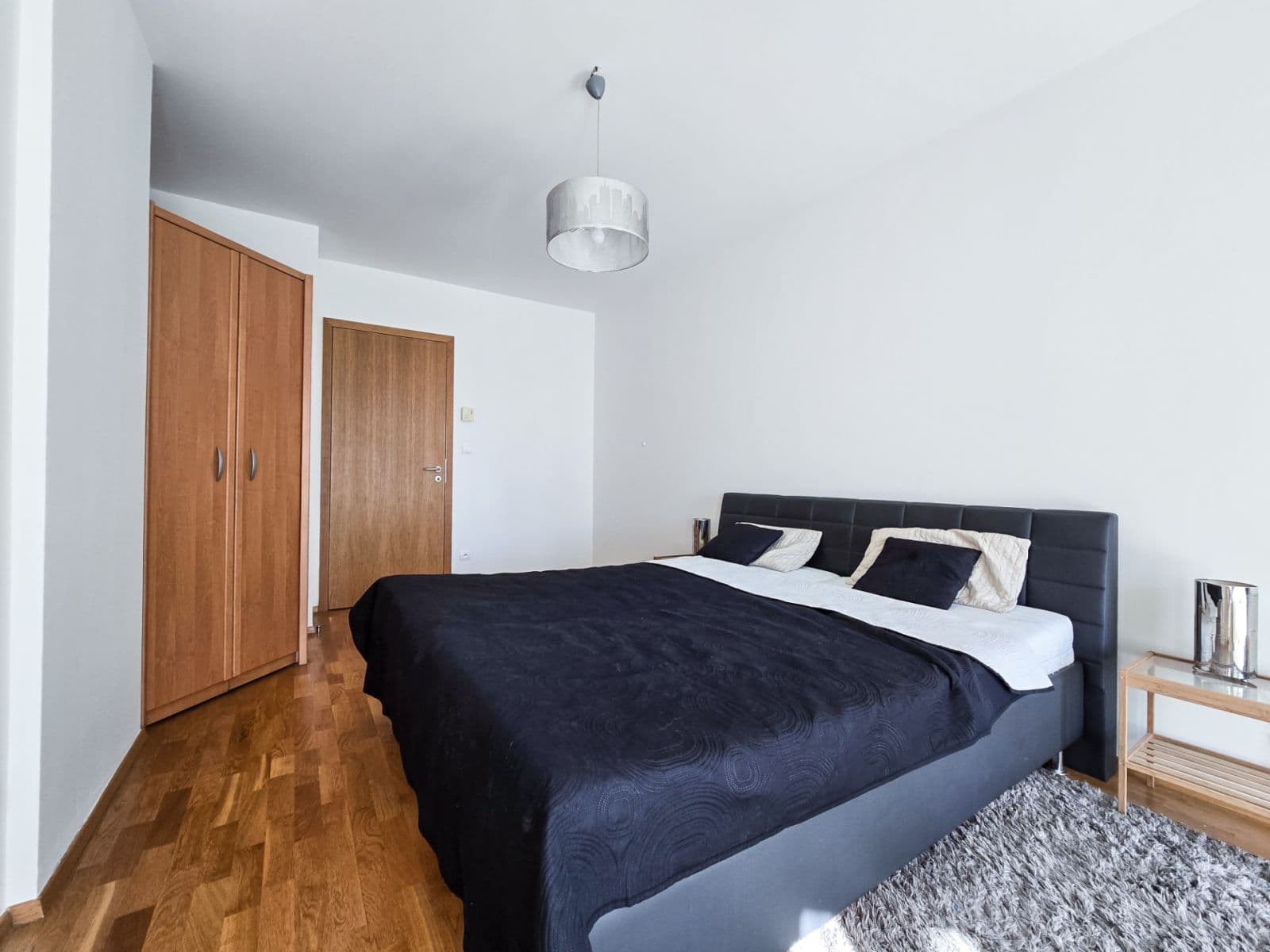 1 bedroom with open-plan kitchen flat to rent, 81 m², Ke Kapslovně, Prague, Prague 1 bedroom with open-plan kitchen flat to rent, 81 m², Ke Kapslovně, Prague, Prague