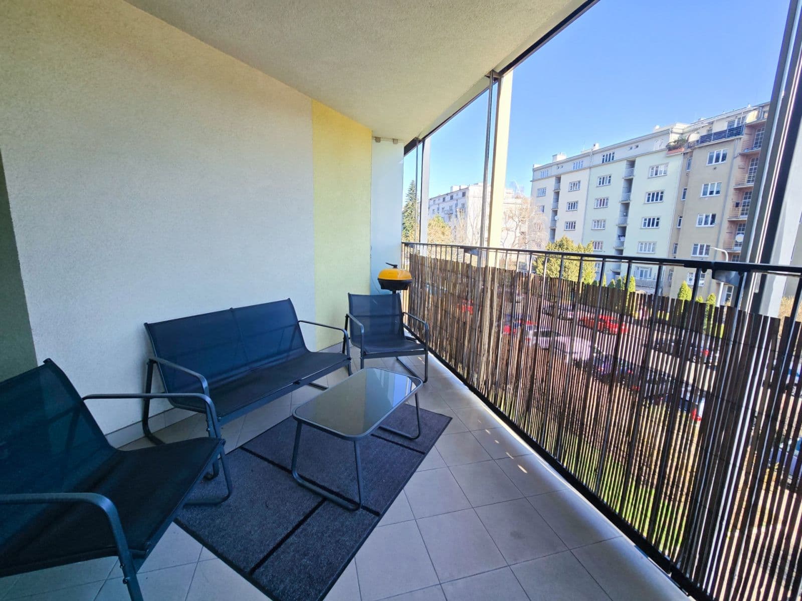 1 bedroom with open-plan kitchen flat to rent, 81 m², Ke Kapslovně, Prague, Prague 1 bedroom with open-plan kitchen flat to rent, 81 m², Ke Kapslovně, Prague, Prague