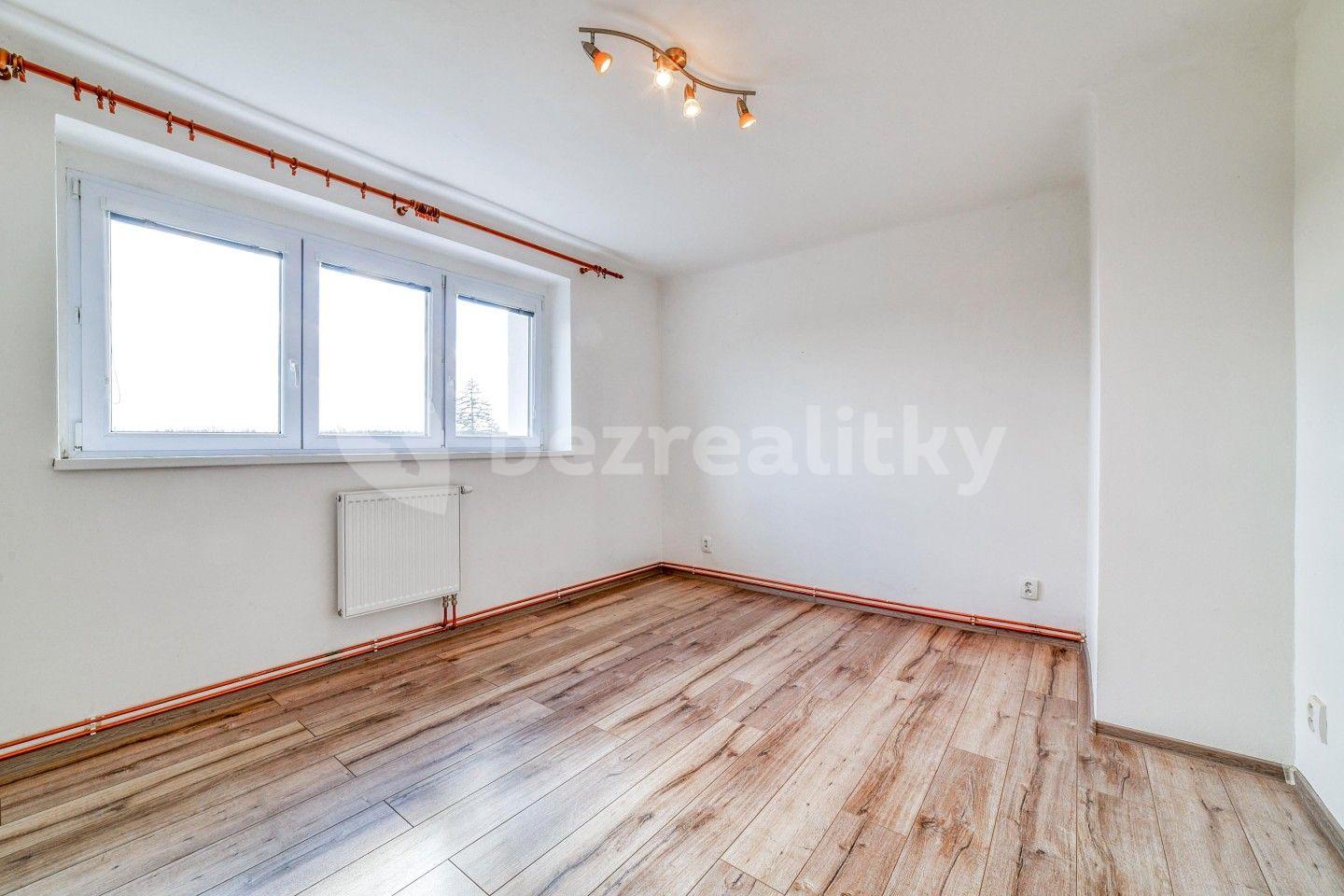 3 bedroom flat for sale, 63 m², Ke Kasárnům, Mariánské Lázně, Karlovarský Region