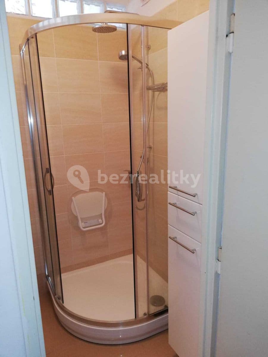 2 bedroom flat to rent, 52 m², Chelčického, Zlín, Zlínský Region 2 bedroom flat to rent, 52 m², Chelčického, Zlín, Zlínský Region