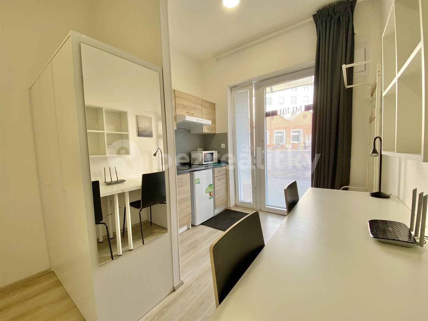 Studio flat to rent, 19 m², Mendlovo náměstí, Brno, Jihomoravský Region Studio flat to rent, 19 m², Mendlovo náměstí, Brno, Jihomoravský Region