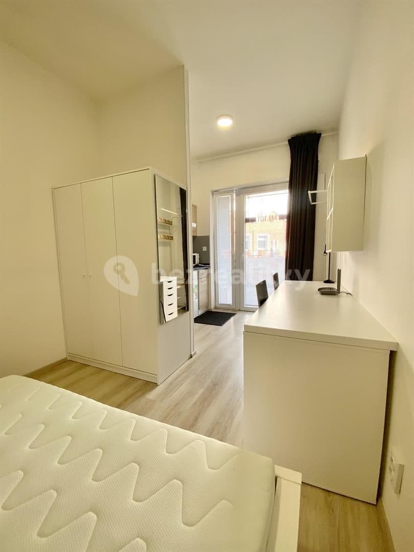 Studio flat to rent, 19 m², Mendlovo náměstí, Brno, Jihomoravský Region Studio flat to rent, 19 m², Mendlovo náměstí, Brno, Jihomoravský Region