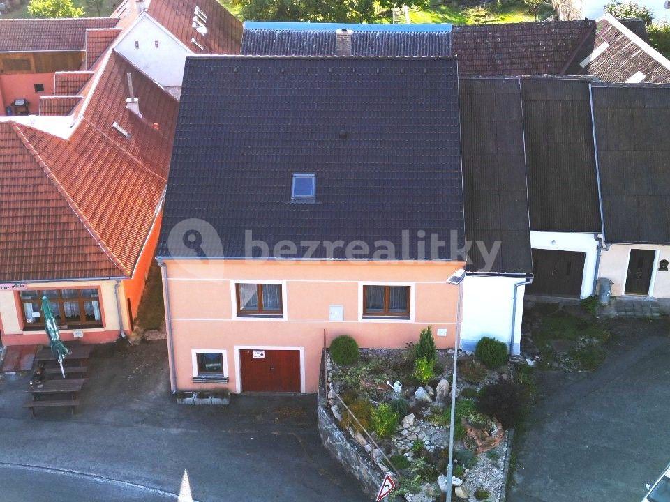 house for sale, 300 m², Chyšky, Jihočeský Region