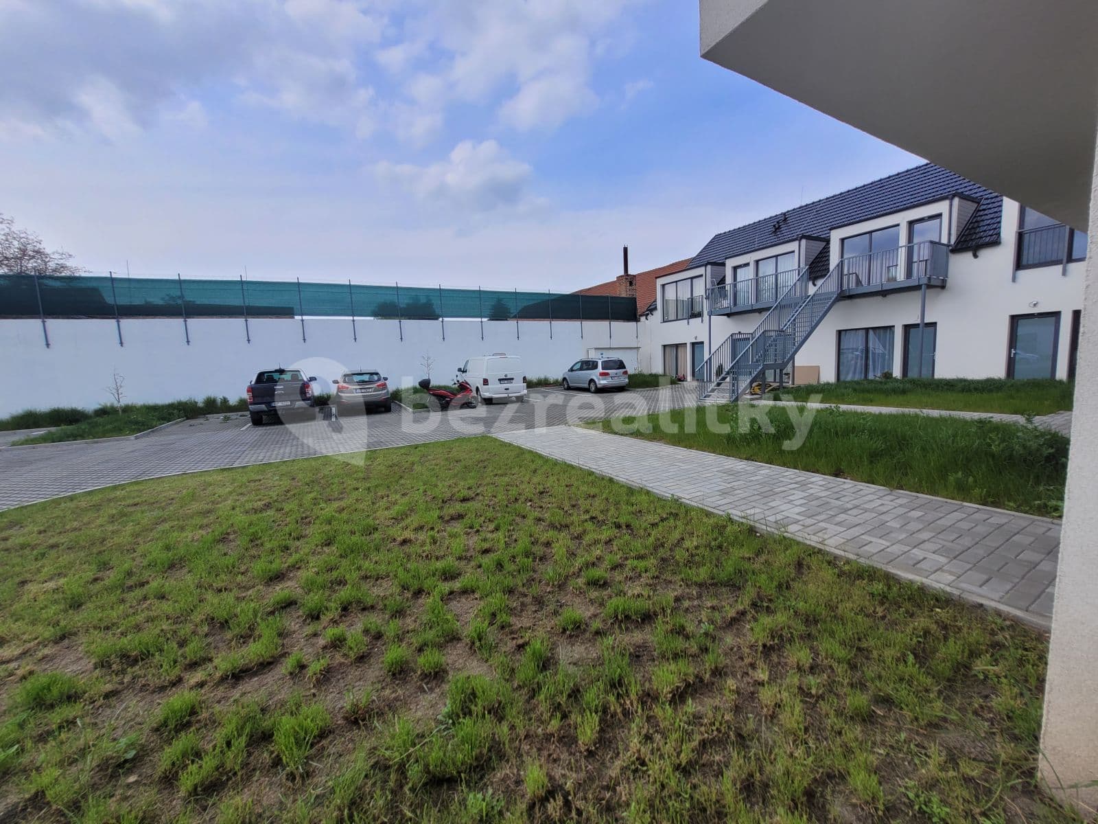 Studio flat to rent, 37 m², Zlončice, Středočeský Region Studio flat to rent, 37 m², Zlončice, Středočeský Region