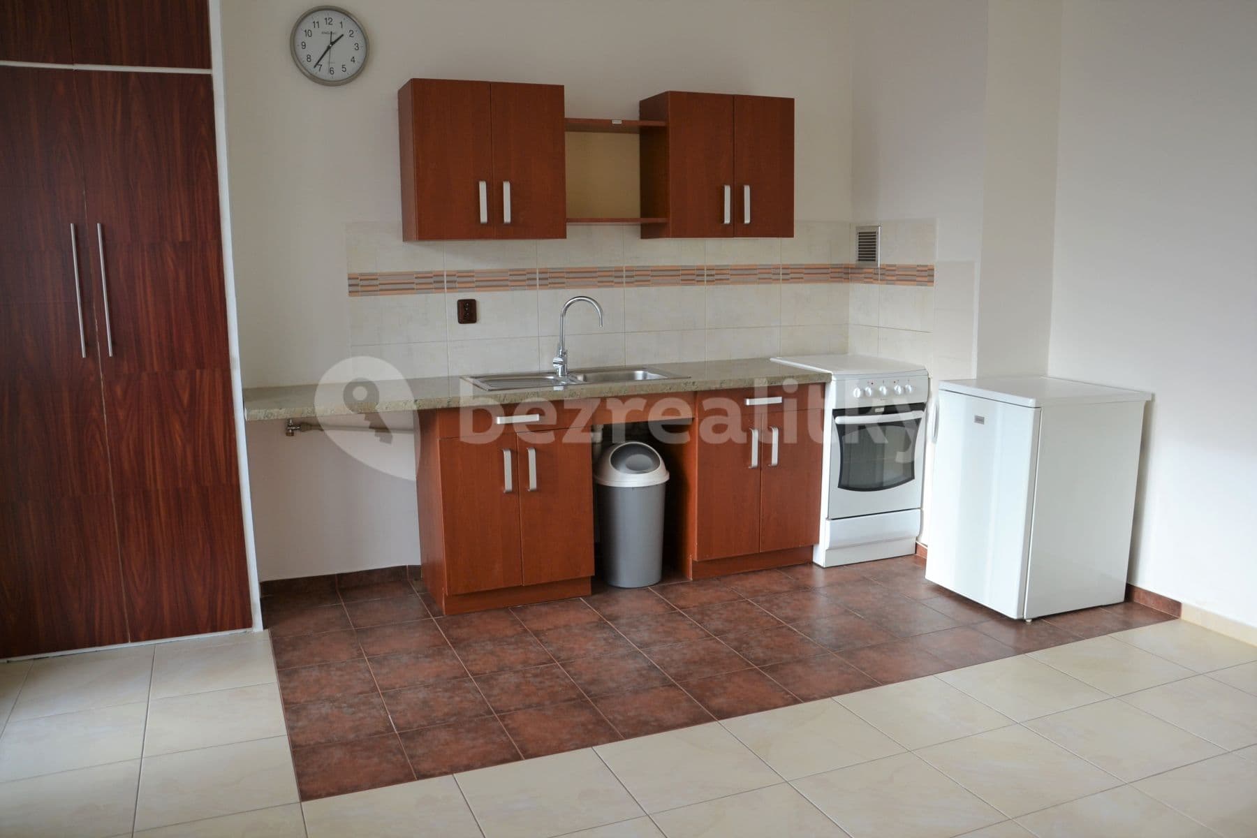 Studio flat to rent, 33 m², Sokolovská, Plzeň, Plzeňský Region Studio flat to rent, 33 m², Sokolovská, Plzeň, Plzeňský Region