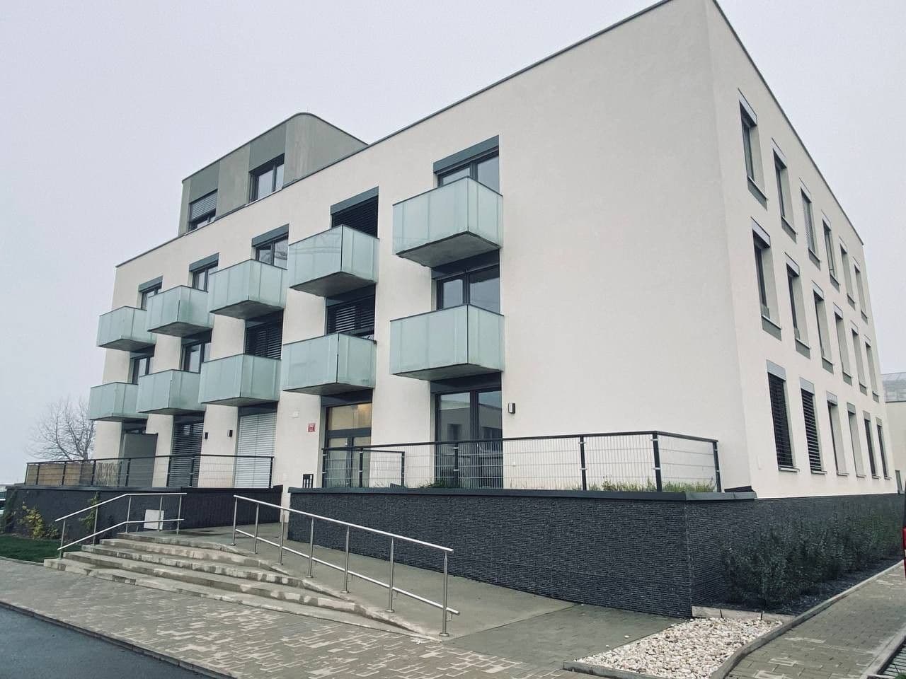 1 bedroom with open-plan kitchen flat for sale, 49 m², Křižanská, Prague, Prague 1 bedroom with open-plan kitchen flat for sale, 49 m², Křižanská, Prague, Prague