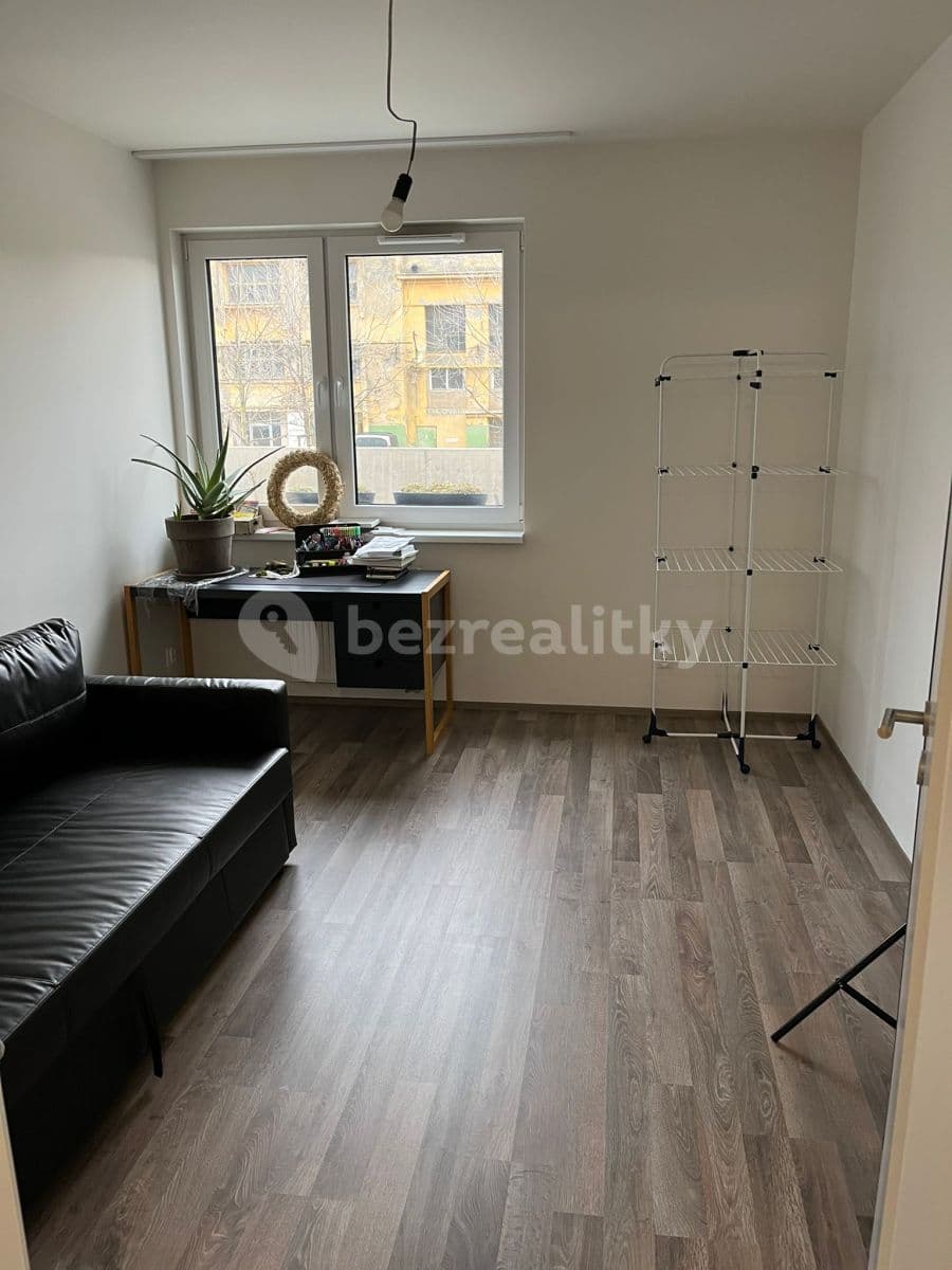 3 bedroom with open-plan kitchen flat for sale, 119 m², Moravcových, Prague, Prague