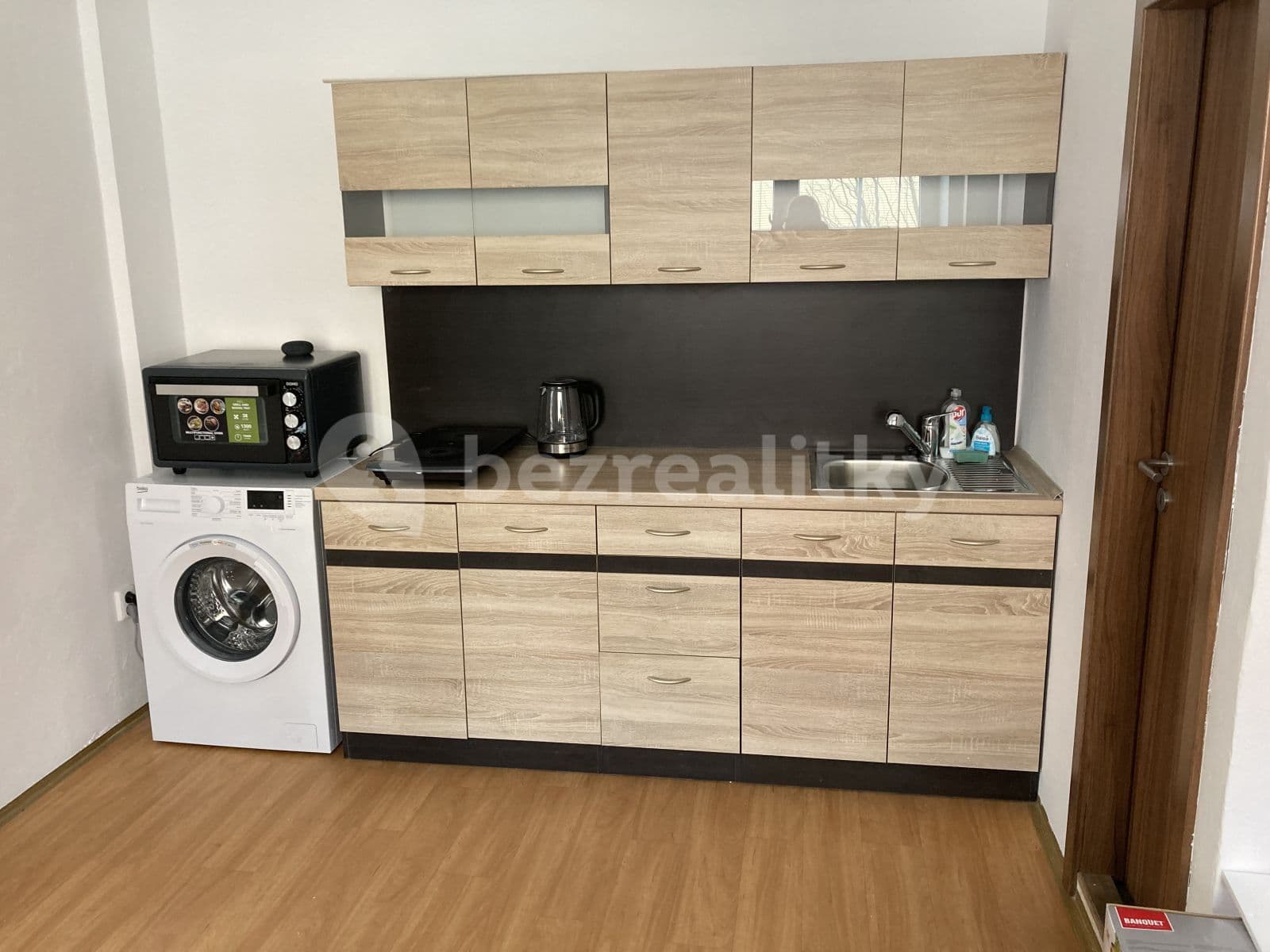 1 bedroom with open-plan kitchen flat to rent, 50 m², Ostopovická, Brno, Jihomoravský Region 1 bedroom with open-plan kitchen flat to rent, 50 m², Ostopovická, Brno, Jihomoravský Region