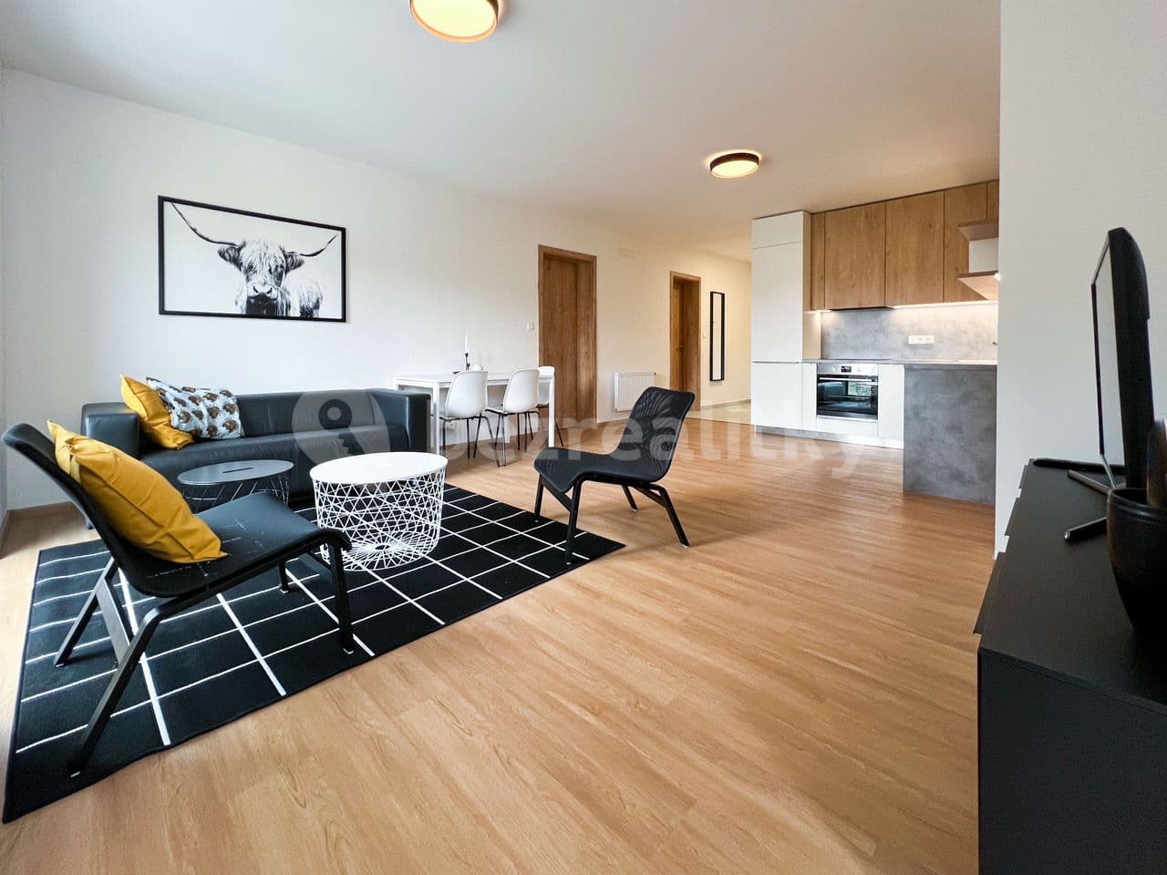 2 bedroom with open-plan kitchen flat to rent, 75 m², Čepkovská, Zlín, Zlínský Region 2 bedroom with open-plan kitchen flat to rent, 75 m², Čepkovská, Zlín, Zlínský Region