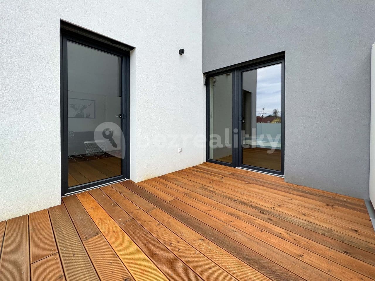 2 bedroom with open-plan kitchen flat to rent, 75 m², Čepkovská, Zlín, Zlínský Region 2 bedroom with open-plan kitchen flat to rent, 75 m², Čepkovská, Zlín, Zlínský Region