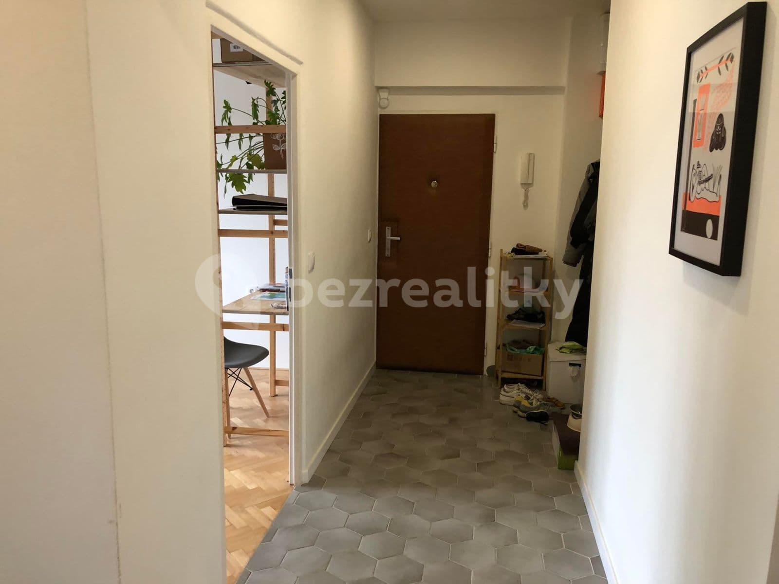 2 bedroom with open-plan kitchen flat to rent, 60 m², Ruská, Prague, Prague 2 bedroom with open-plan kitchen flat to rent, 60 m², Ruská, Prague, Prague