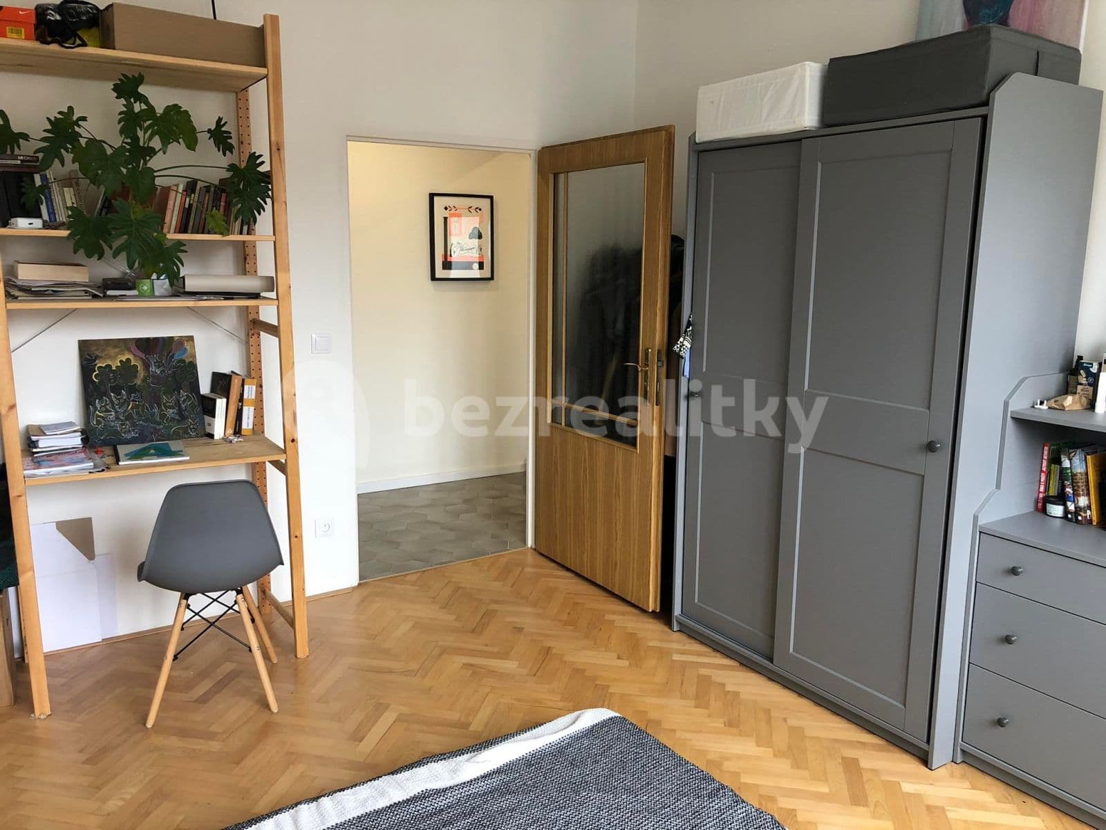2 bedroom with open-plan kitchen flat to rent, 60 m², Ruská, Prague, Prague 2 bedroom with open-plan kitchen flat to rent, 60 m², Ruská, Prague, Prague