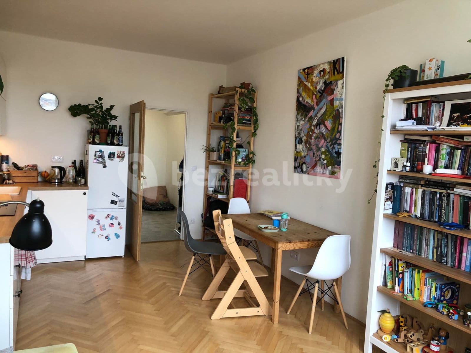 2 bedroom with open-plan kitchen flat to rent, 60 m², Ruská, Prague, Prague 2 bedroom with open-plan kitchen flat to rent, 60 m², Ruská, Prague, Prague
