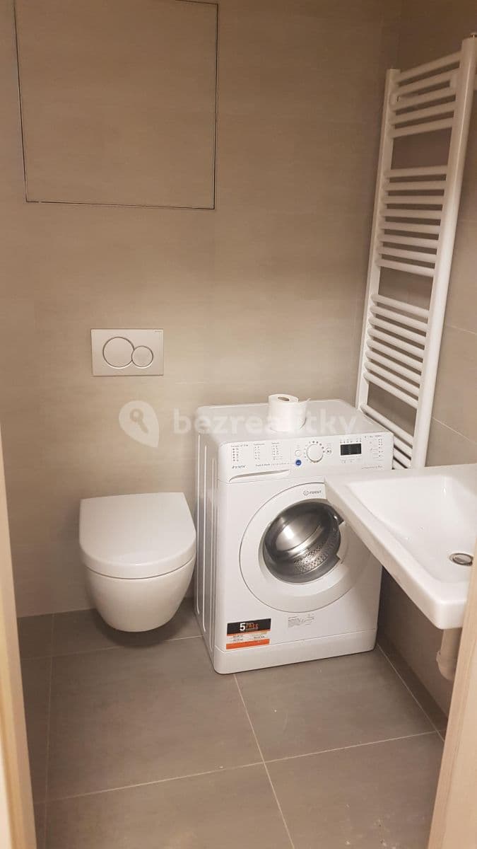 Studio flat to rent, 32 m², Brno, Jihomoravský Region Studio flat to rent, 32 m², Brno, Jihomoravský Region