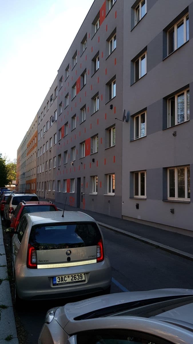 1 bedroom with open-plan kitchen flat to rent, 47 m², U Nových domů Ⅱ, Prague, Prague 1 bedroom with open-plan kitchen flat to rent, 47 m², U Nových domů Ⅱ, Prague, Prague