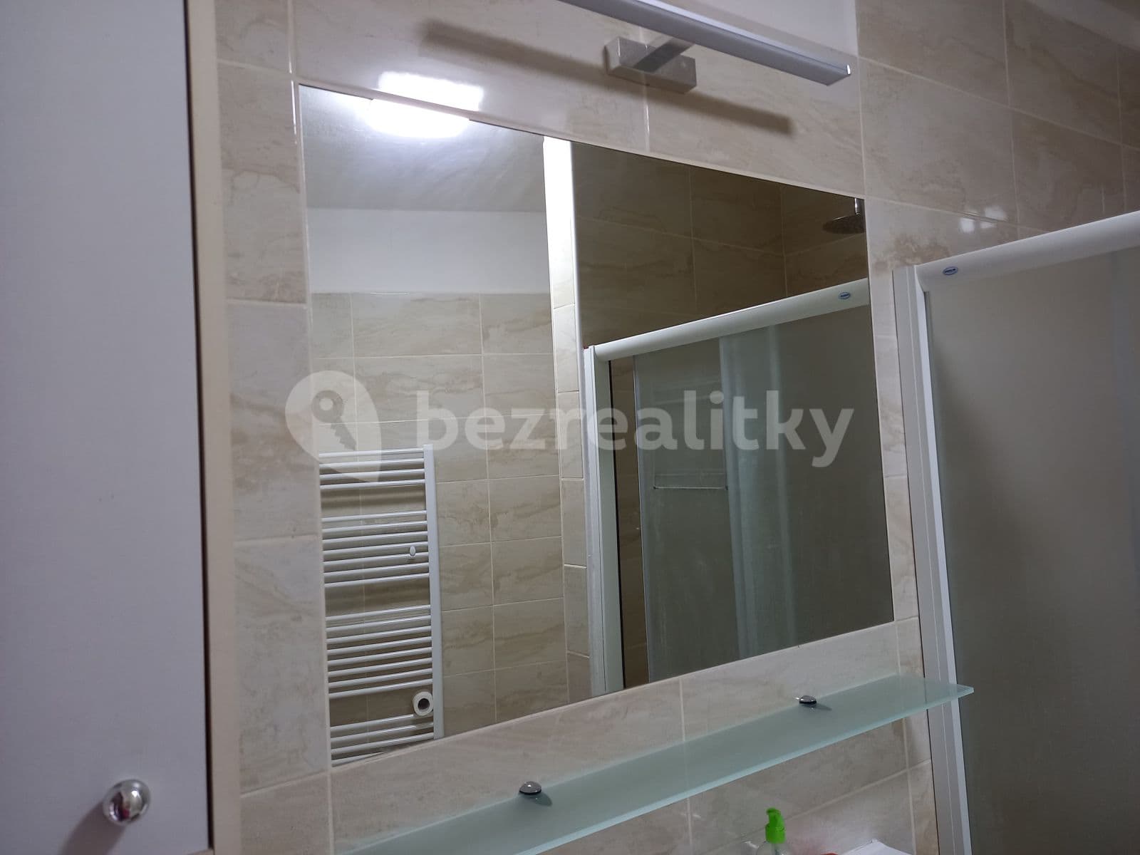 Studio flat to rent, 38 m², Do Klecánek, Klecany, Středočeský Region Studio flat to rent, 38 m², Do Klecánek, Klecany, Středočeský Region