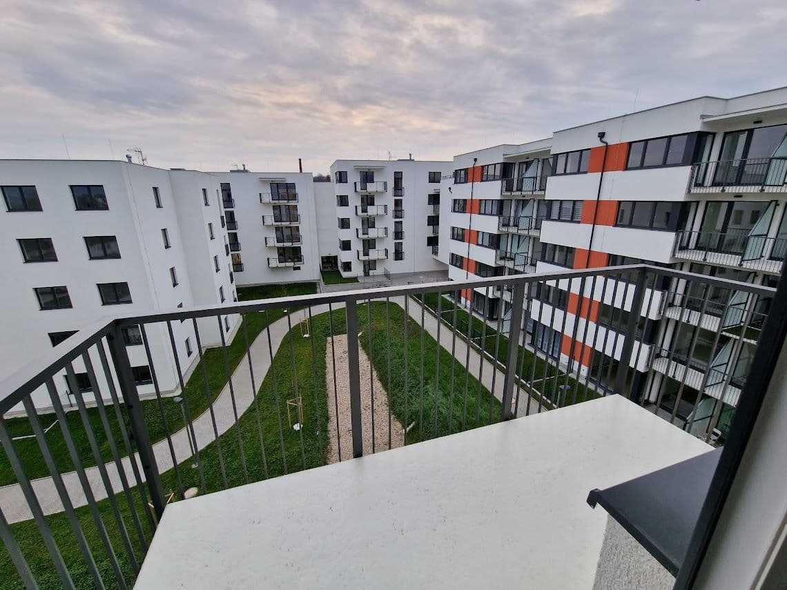 1 bedroom with open-plan kitchen flat to rent, 42 m², Kutná Hora, Středočeský Region 1 bedroom with open-plan kitchen flat to rent, 42 m², Kutná Hora, Středočeský Region