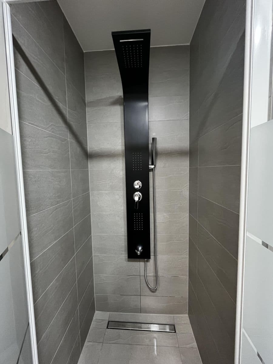 1 bedroom with open-plan kitchen flat to rent, 42 m², Kutná Hora, Středočeský Region 1 bedroom with open-plan kitchen flat to rent, 42 m², Kutná Hora, Středočeský Region