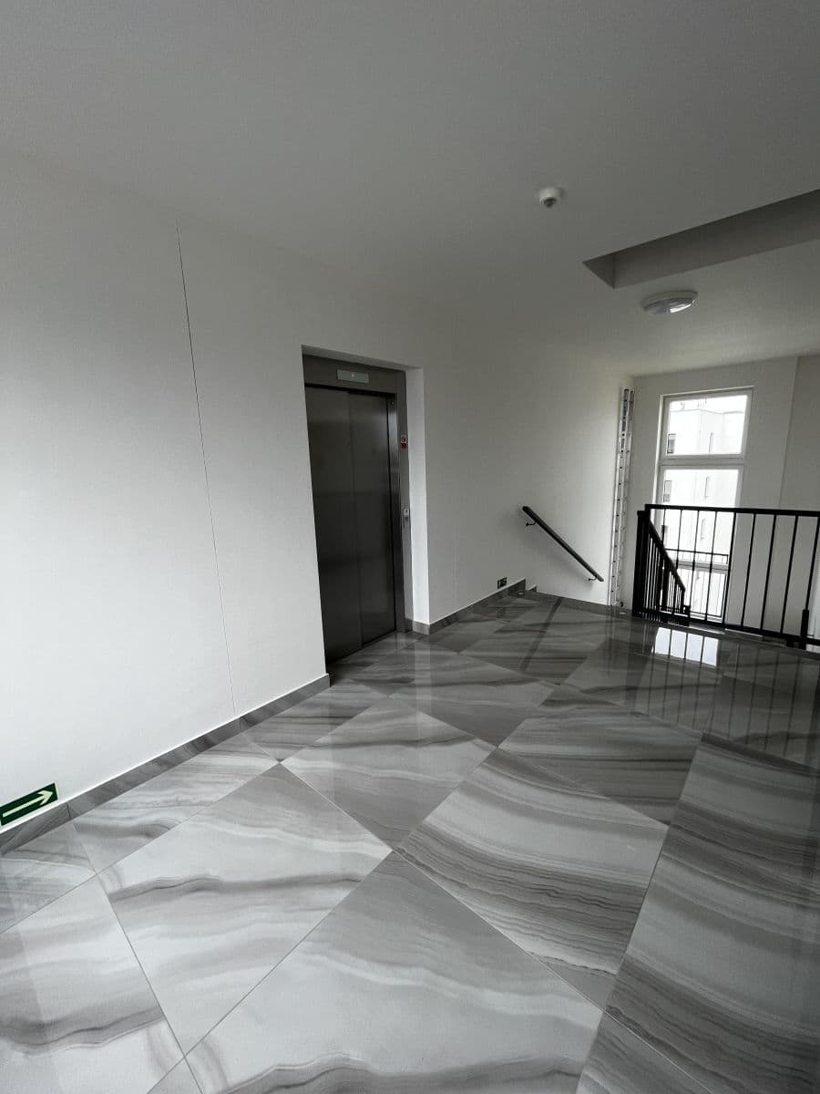 1 bedroom with open-plan kitchen flat to rent, 42 m², Kutná Hora, Středočeský Region 1 bedroom with open-plan kitchen flat to rent, 42 m², Kutná Hora, Středočeský Region