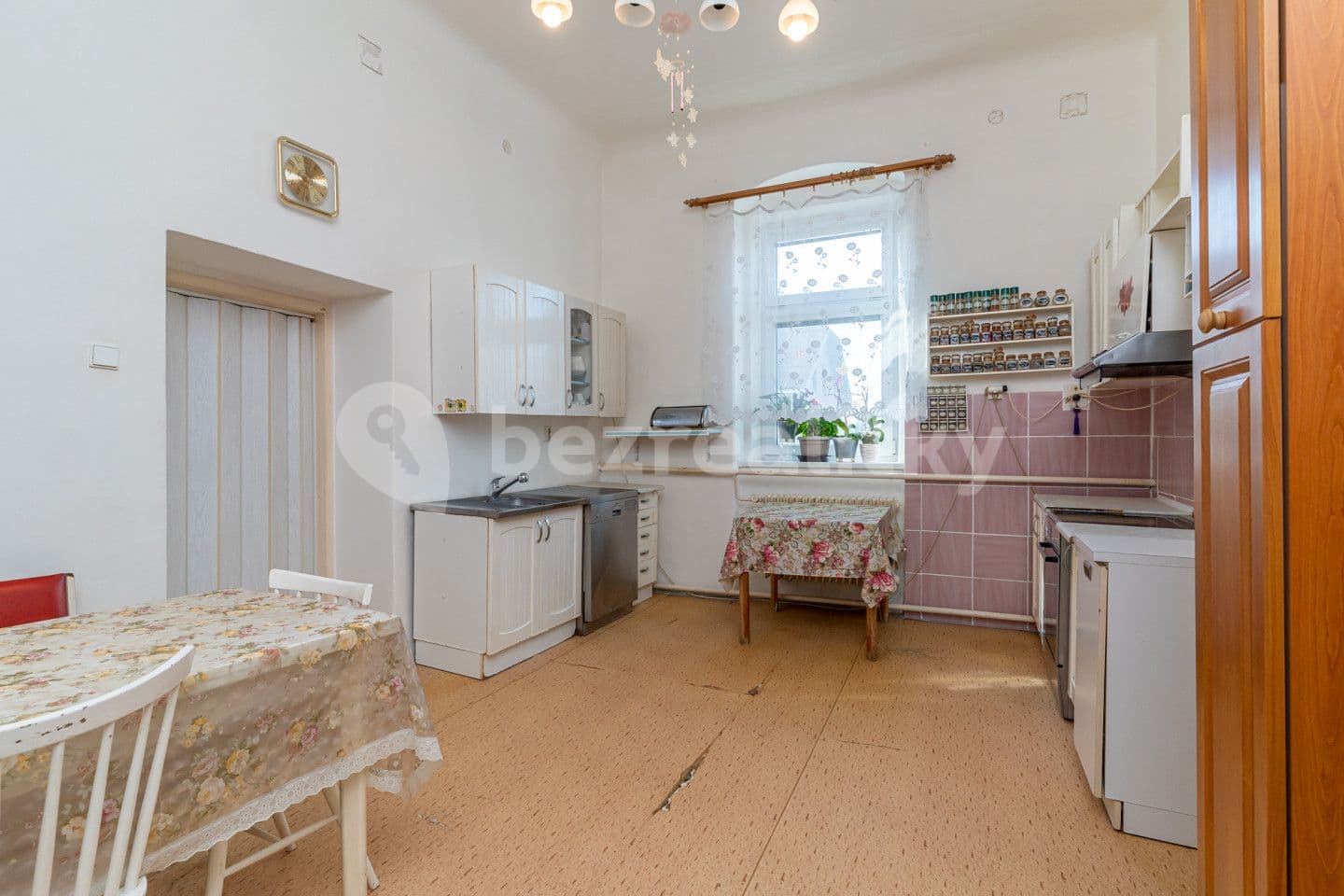 3 bedroom flat for sale, 104 m², Masarykova, Moravský Beroun, Olomoucký Region