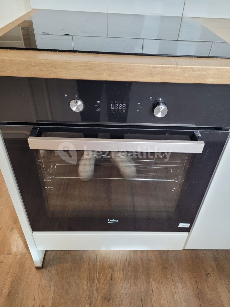 Studio flat to rent, 33 m², Sládkovičova, Prague, Prague Studio flat to rent, 33 m², Sládkovičova, Prague, Prague