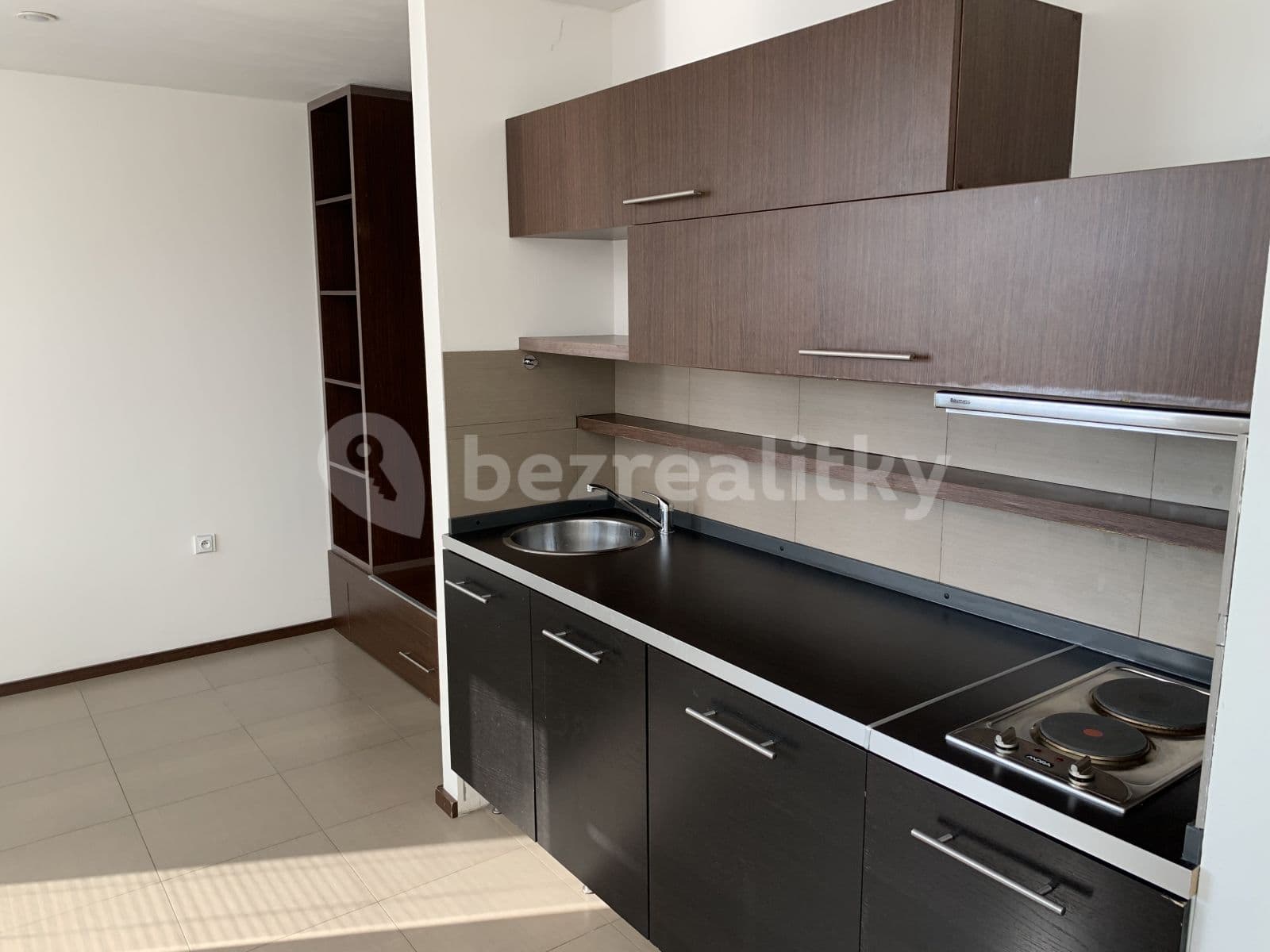 Studio flat to rent, 36 m², Točitá , Prague, Prague Studio flat to rent, 36 m², Točitá , Prague, Prague