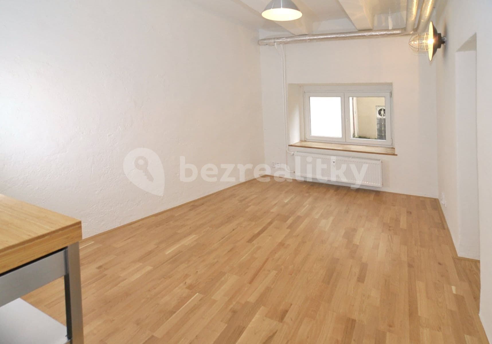 Studio flat to rent, 23 m², Přístavní, Prague, Prague Studio flat to rent, 23 m², Přístavní, Prague, Prague