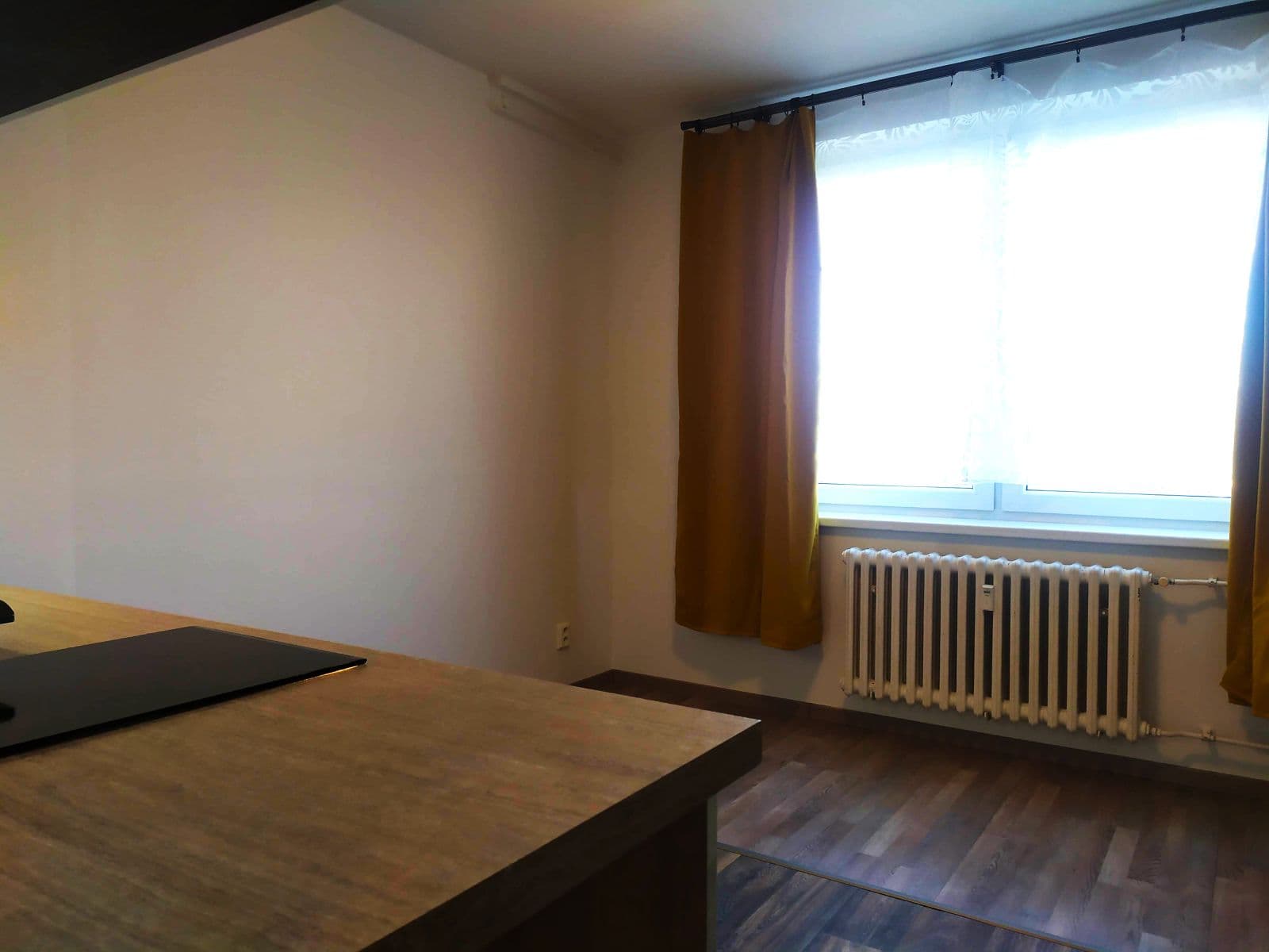Studio flat to rent, 20 m², Štúrova, Prague, Prague Studio flat to rent, 20 m², Štúrova, Prague, Prague