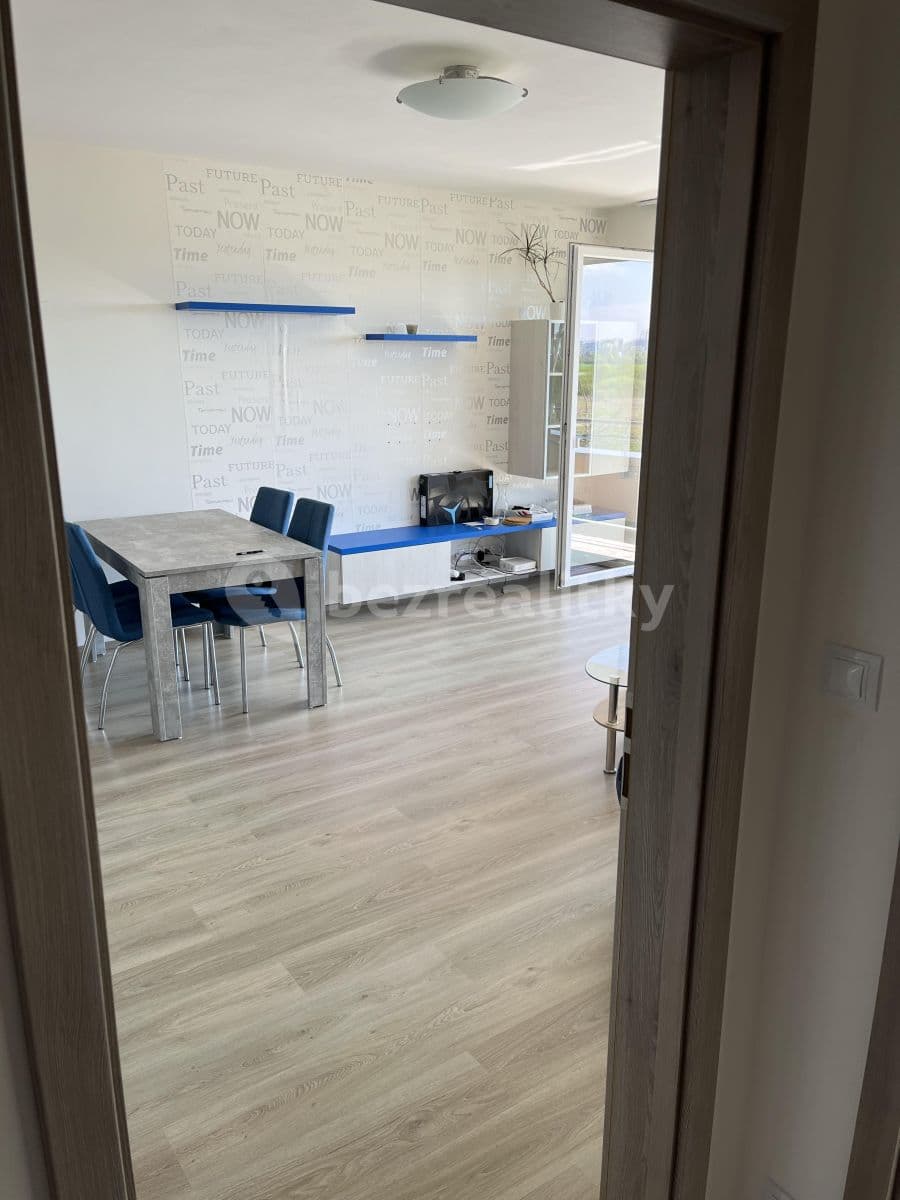 1 bedroom with open-plan kitchen flat to rent, 57 m², Losenická, Prague, Prague 1 bedroom with open-plan kitchen flat to rent, 57 m², Losenická, Prague, Prague