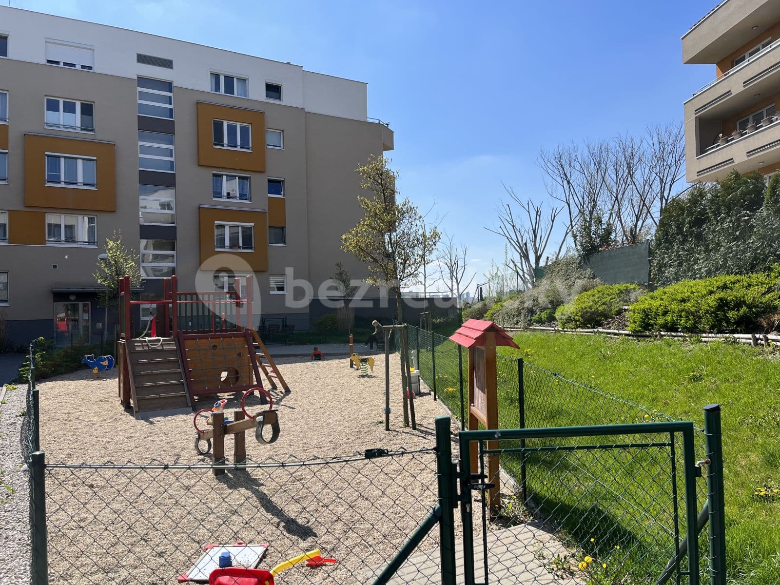 1 bedroom with open-plan kitchen flat to rent, 57 m², Losenická, Prague, Prague 1 bedroom with open-plan kitchen flat to rent, 57 m², Losenická, Prague, Prague