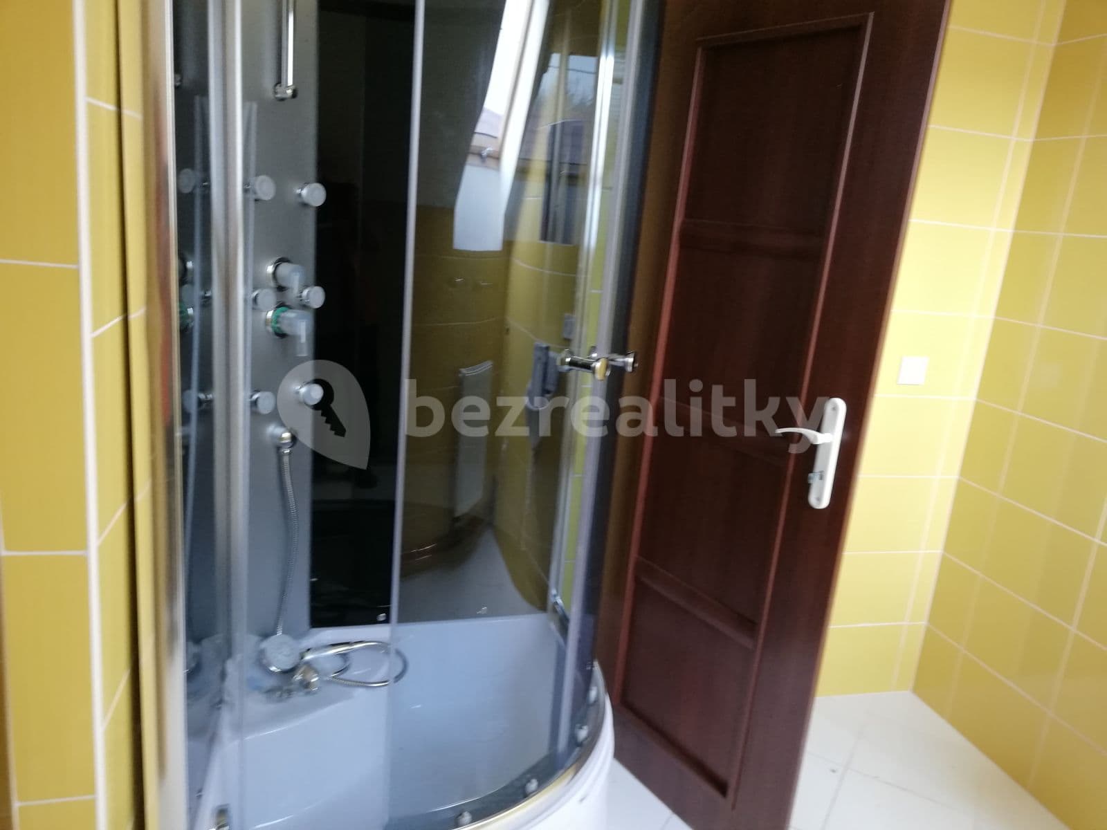 2 bedroom with open-plan kitchen flat to rent, 85 m², Plchov, Středočeský Region 2 bedroom with open-plan kitchen flat to rent, 85 m², Plchov, Středočeský Region