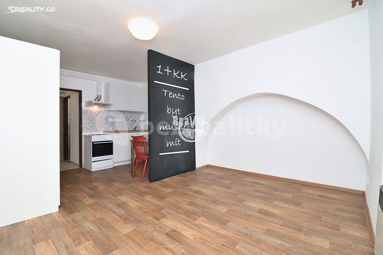 Studio flat to rent, 30 m², Joštova, Jihlava, Vysočina Region Studio flat to rent, 30 m², Joštova, Jihlava, Vysočina Region