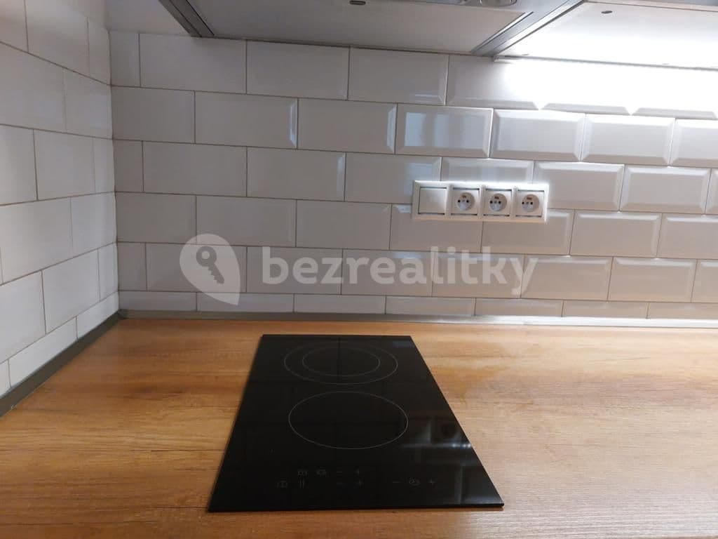 Studio flat to rent, 39 m², Hadovitá, Prague, Prague Studio flat to rent, 39 m², Hadovitá, Prague, Prague