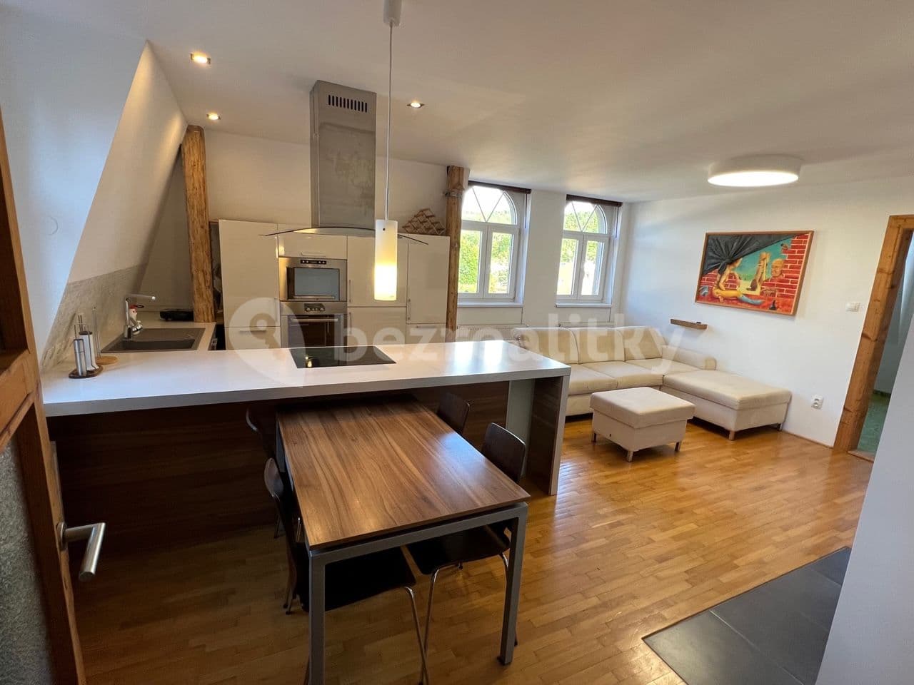 1 bedroom with open-plan kitchen flat to rent, 70 m², náměstí Vojtěšky Matyášové, Brno, Jihomoravský Region 1 bedroom with open-plan kitchen flat to rent, 70 m², náměstí Vojtěšky Matyášové, Brno, Jihomoravský Region