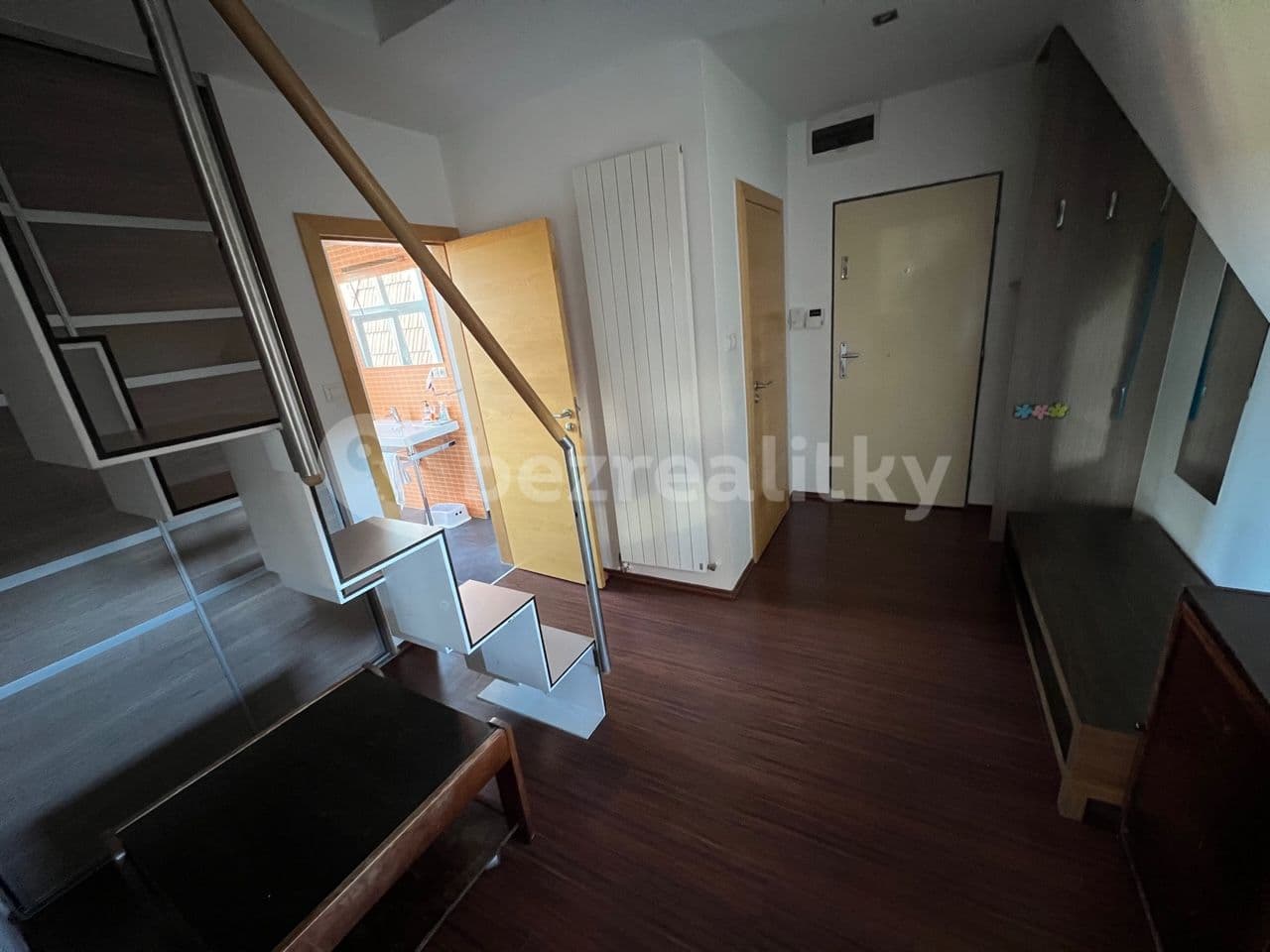 1 bedroom with open-plan kitchen flat to rent, 70 m², náměstí Vojtěšky Matyášové, Brno, Jihomoravský Region 1 bedroom with open-plan kitchen flat to rent, 70 m², náměstí Vojtěšky Matyášové, Brno, Jihomoravský Region