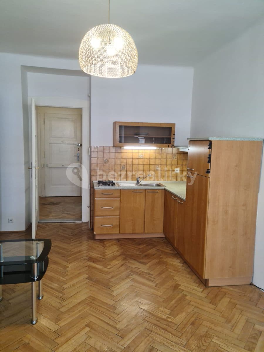Studio flat to rent, 31 m², Slezská, Prague, Prague Studio flat to rent, 31 m², Slezská, Prague, Prague