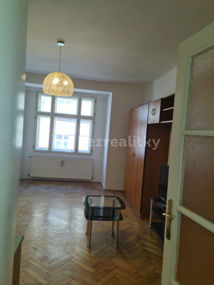 Studio flat to rent, 31 m², Slezská, Prague, Prague Studio flat to rent, 31 m², Slezská, Prague, Prague