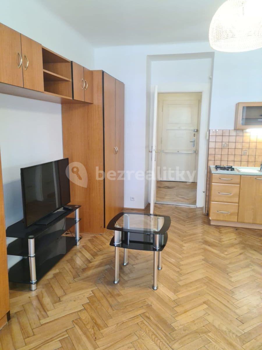 Studio flat to rent, 31 m², Slezská, Prague, Prague Studio flat to rent, 31 m², Slezská, Prague, Prague
