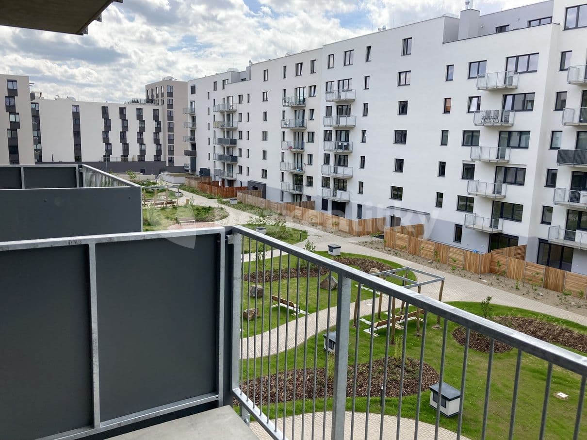 1 bedroom with open-plan kitchen flat to rent, 62 m², Sportovní, Brno, Jihomoravský Region 1 bedroom with open-plan kitchen flat to rent, 62 m², Sportovní, Brno, Jihomoravský Region