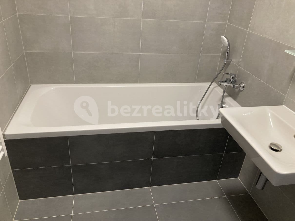 1 bedroom with open-plan kitchen flat to rent, 62 m², Sportovní, Brno, Jihomoravský Region 1 bedroom with open-plan kitchen flat to rent, 62 m², Sportovní, Brno, Jihomoravský Region