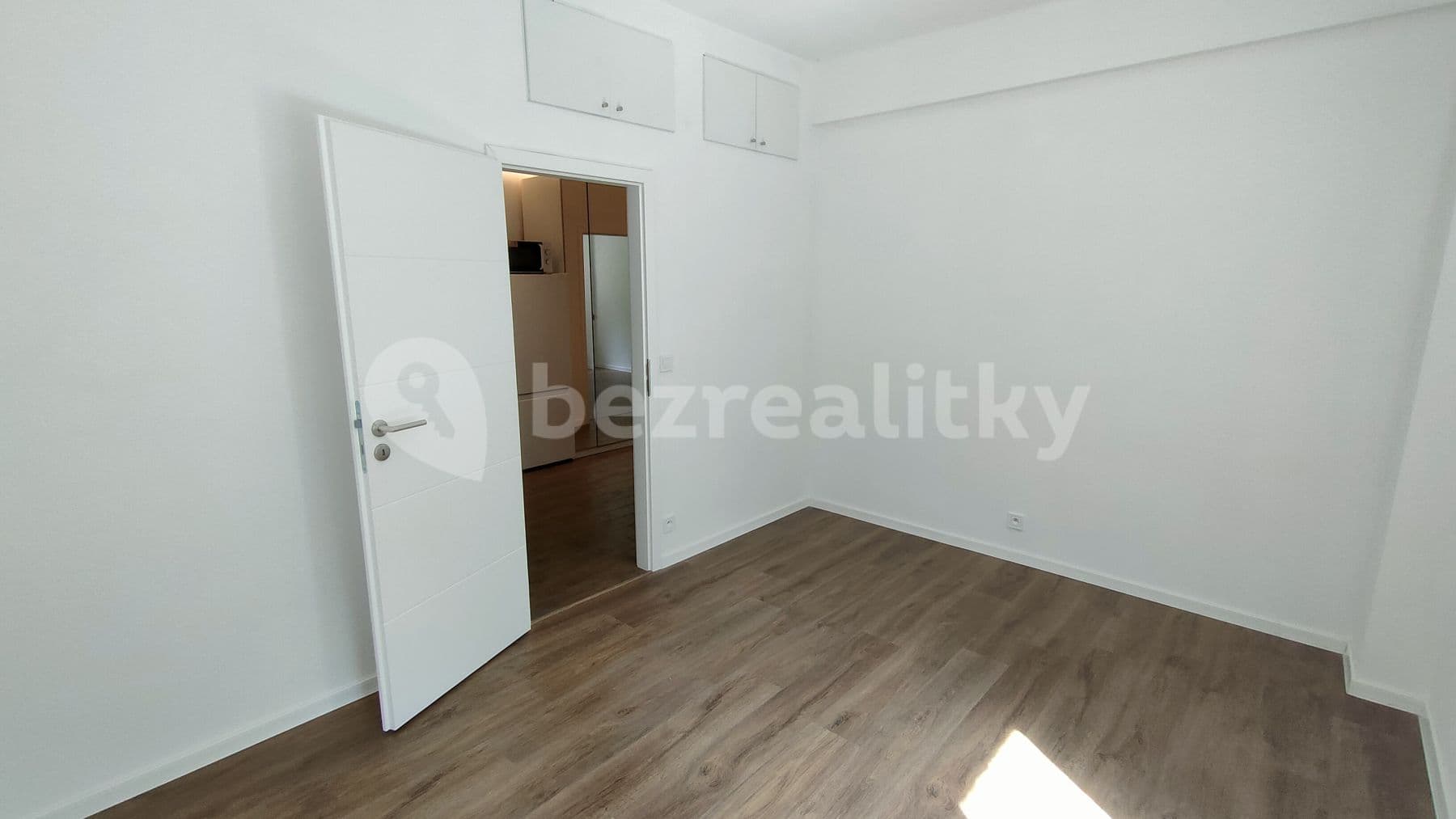 2 bedroom flat to rent, 38 m², Koněvova, Prague, Prague 2 bedroom flat to rent, 38 m², Koněvova, Prague, Prague