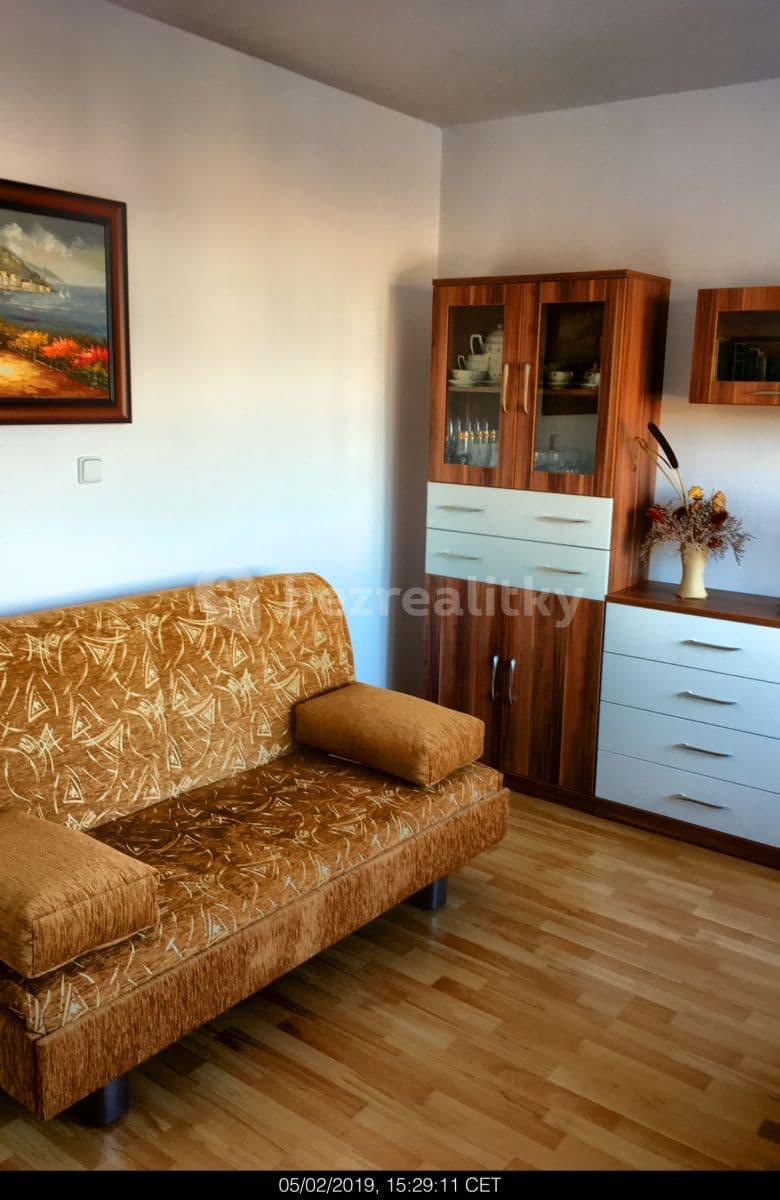 3 bedroom flat for sale, 76 m², Sídliště Plešivec, Český Krumlov, Jihočeský Region