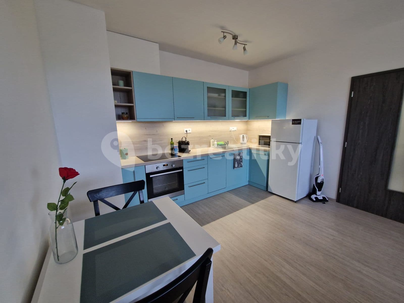 1 bedroom with open-plan kitchen flat to rent, 49 m², Chvalovka, Brno, Jihomoravský Region 1 bedroom with open-plan kitchen flat to rent, 49 m², Chvalovka, Brno, Jihomoravský Region