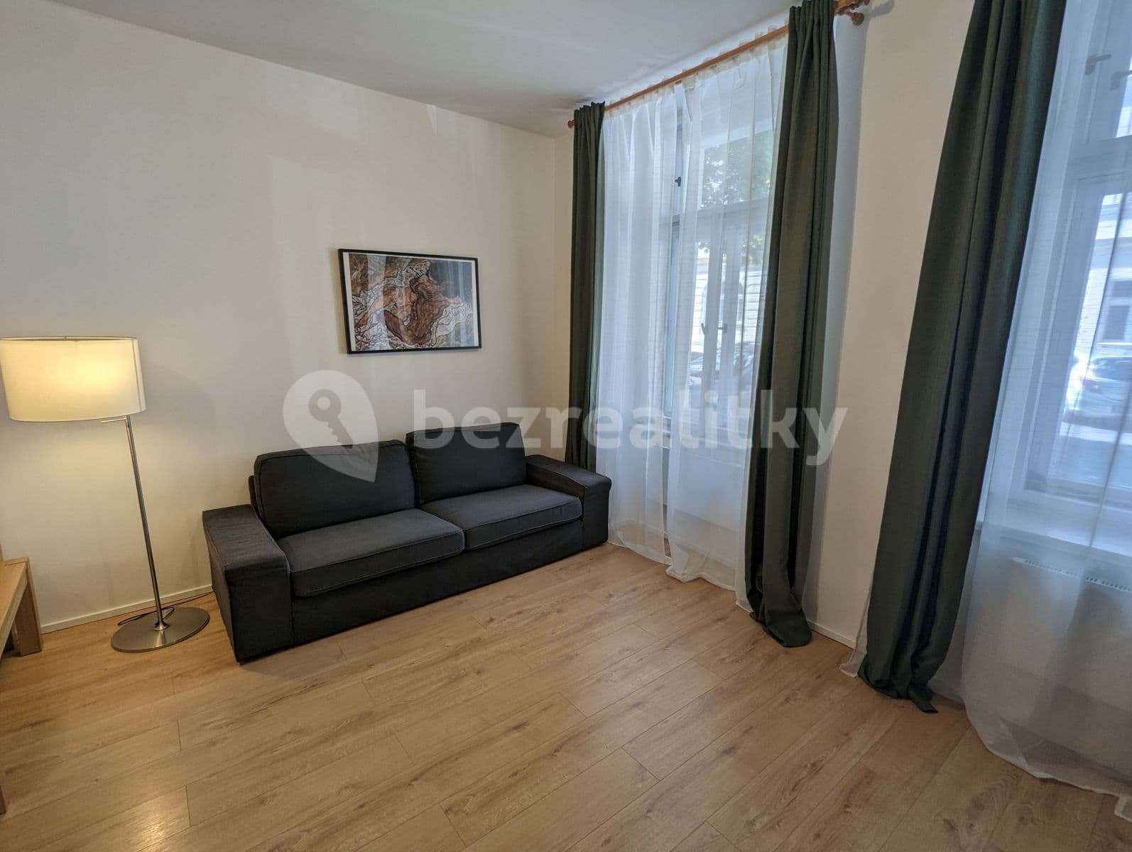 2 bedroom with open-plan kitchen flat to rent, 75 m², Bořivojova, Prague, Prague 2 bedroom with open-plan kitchen flat to rent, 75 m², Bořivojova, Prague, Prague