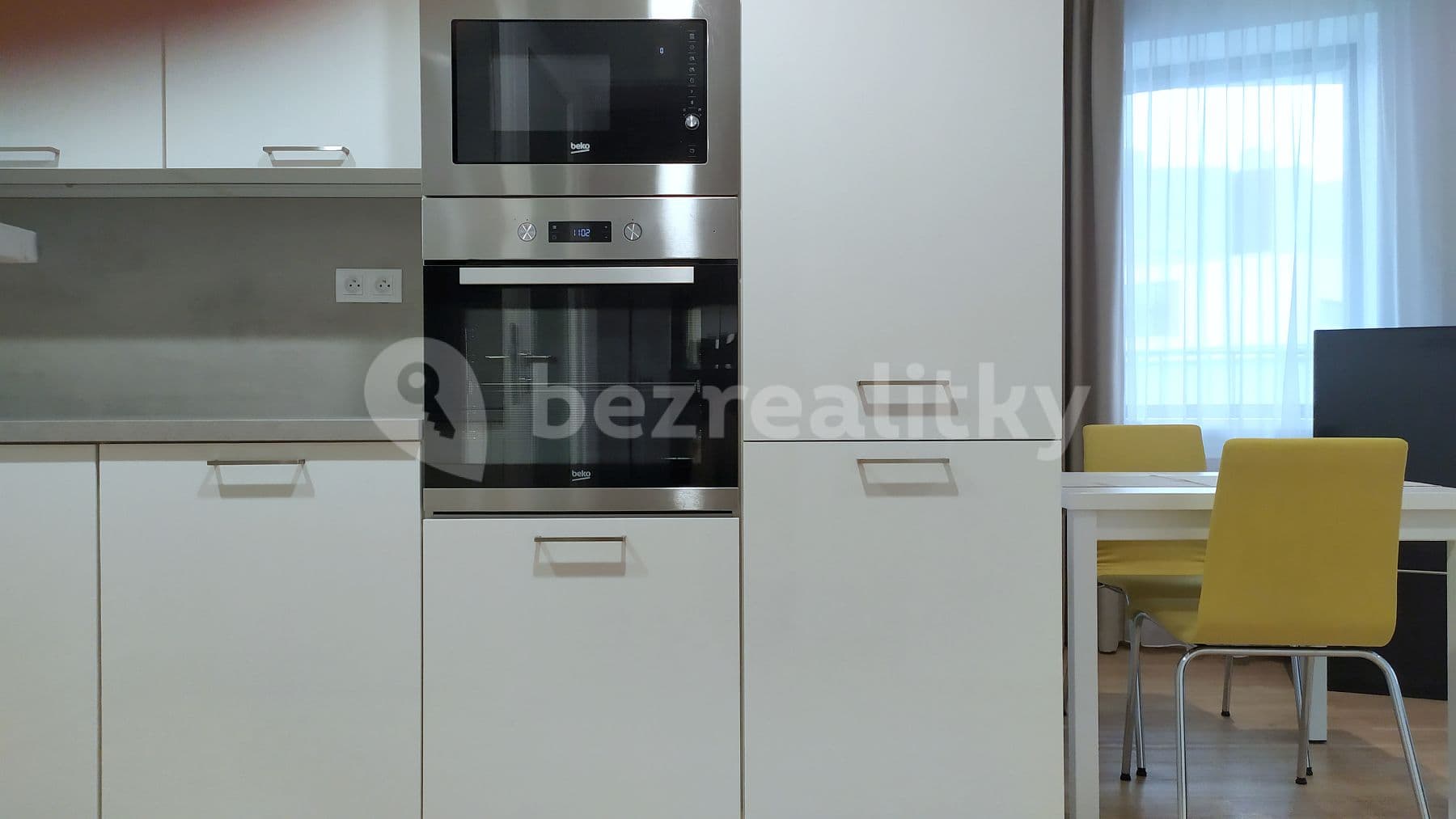 2 bedroom with open-plan kitchen flat to rent, 66 m², Mukařovského, Prague, Prague 2 bedroom with open-plan kitchen flat to rent, 66 m², Mukařovského, Prague, Prague